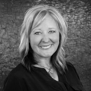 Meet your Posher, Shelly